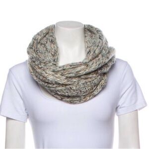 Luisa Brini Mohair Infinity Scarf NWOT